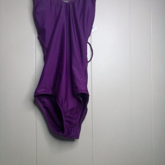 Venus One-Piece Swimsuit 4 Strapy Purple - Picture 8 of 12